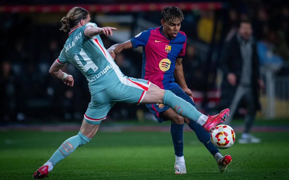 开云体育在线-西甲强队积极备战，展现团结实力，振奋人心的简单介绍