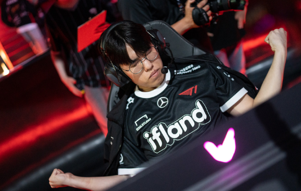 开云-V5轻取FLY，Oner打出惊人五杀激烈交锋四强赛，点燃全场激情