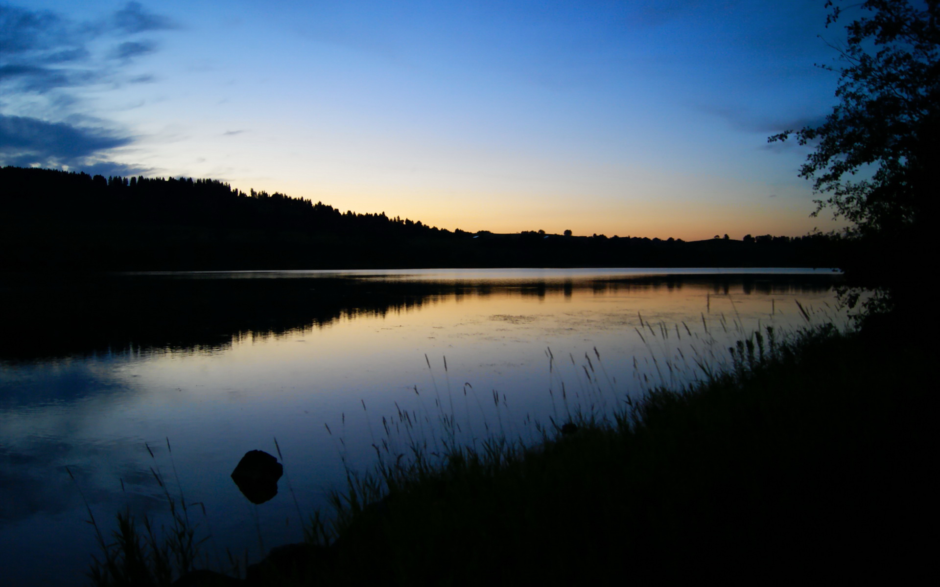 老牌铁壁的陨落？瑞士团队足球为何能撕开巴拉圭防线