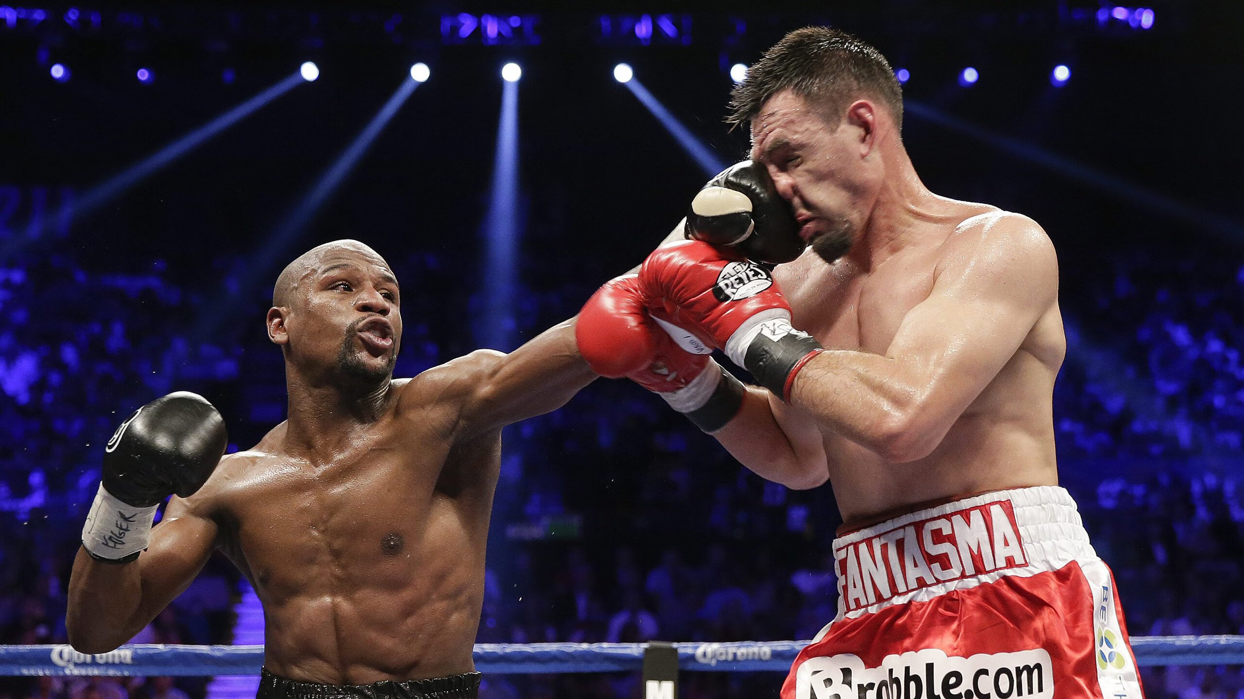 破茧，加克波冠军级表演，AC米兰强行终结克罗地亚狂想